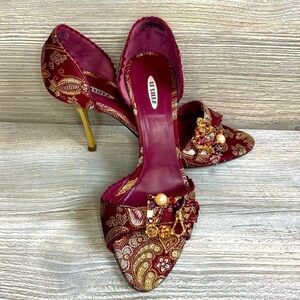 Amazing La Silla fabric leather peep toe with gold and jewel buckle heels sz 36
